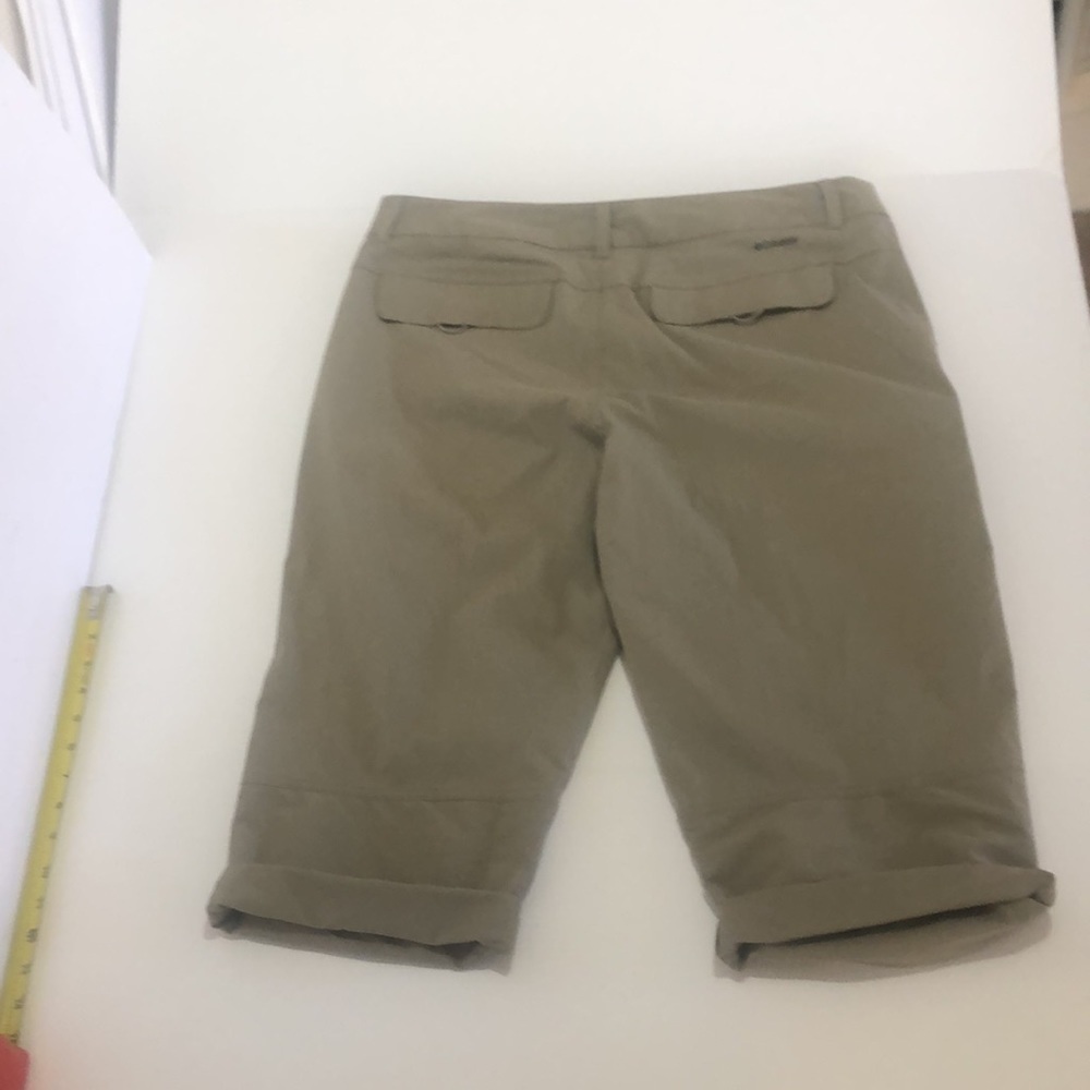 𝅺COLUMBIA hiking shorts size 16 Tan - Picture 4 of 5